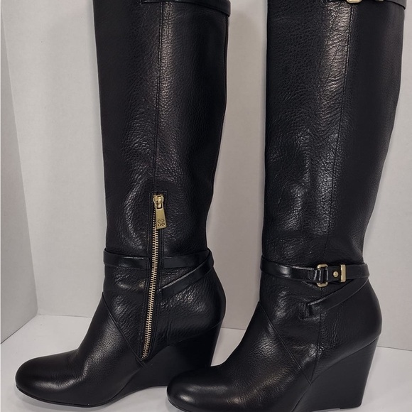 Coach Black Over the Knee Boots  size  7.5 pre
Owned Exellent condition - Picture 6 of 11